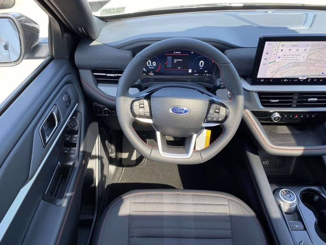 2026 White Metallic Ford Explorer ST-Line 4X4 SUV