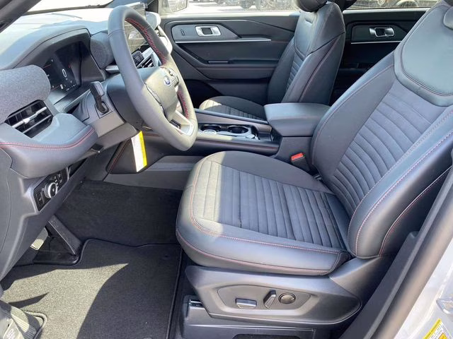 2026 White Metallic Ford Explorer ST-Line 4X4 SUV