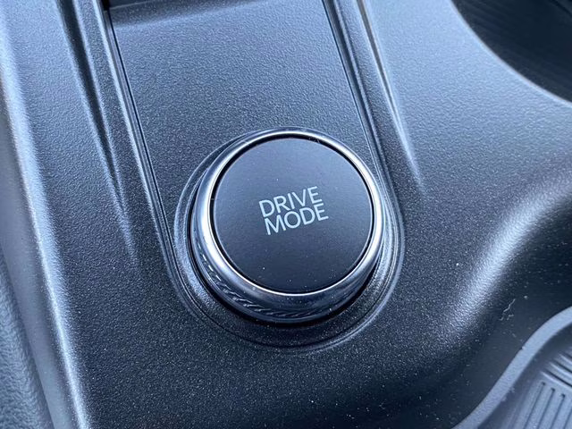 2026 White Metallic Ford Explorer ST-Line 4X4 SUV