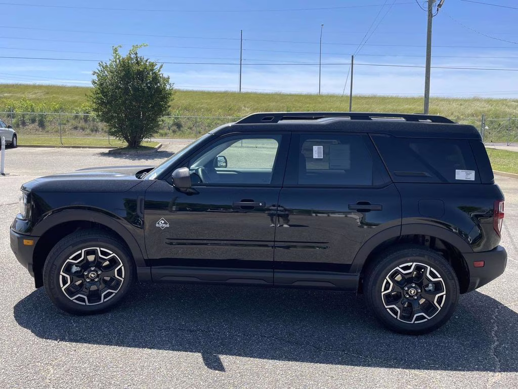 2026 Shadow Black Ford Bronco Sport Outer Banks 4X4 SUV