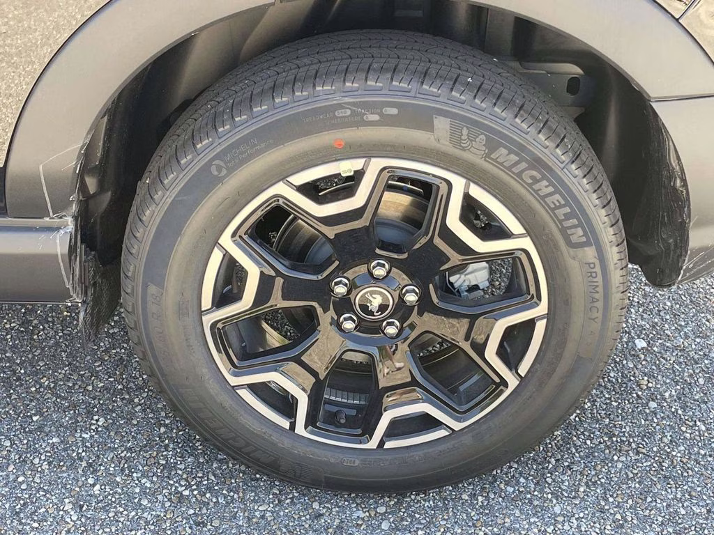 2026 Shadow Black Ford Bronco Sport Outer Banks 4X4 SUV