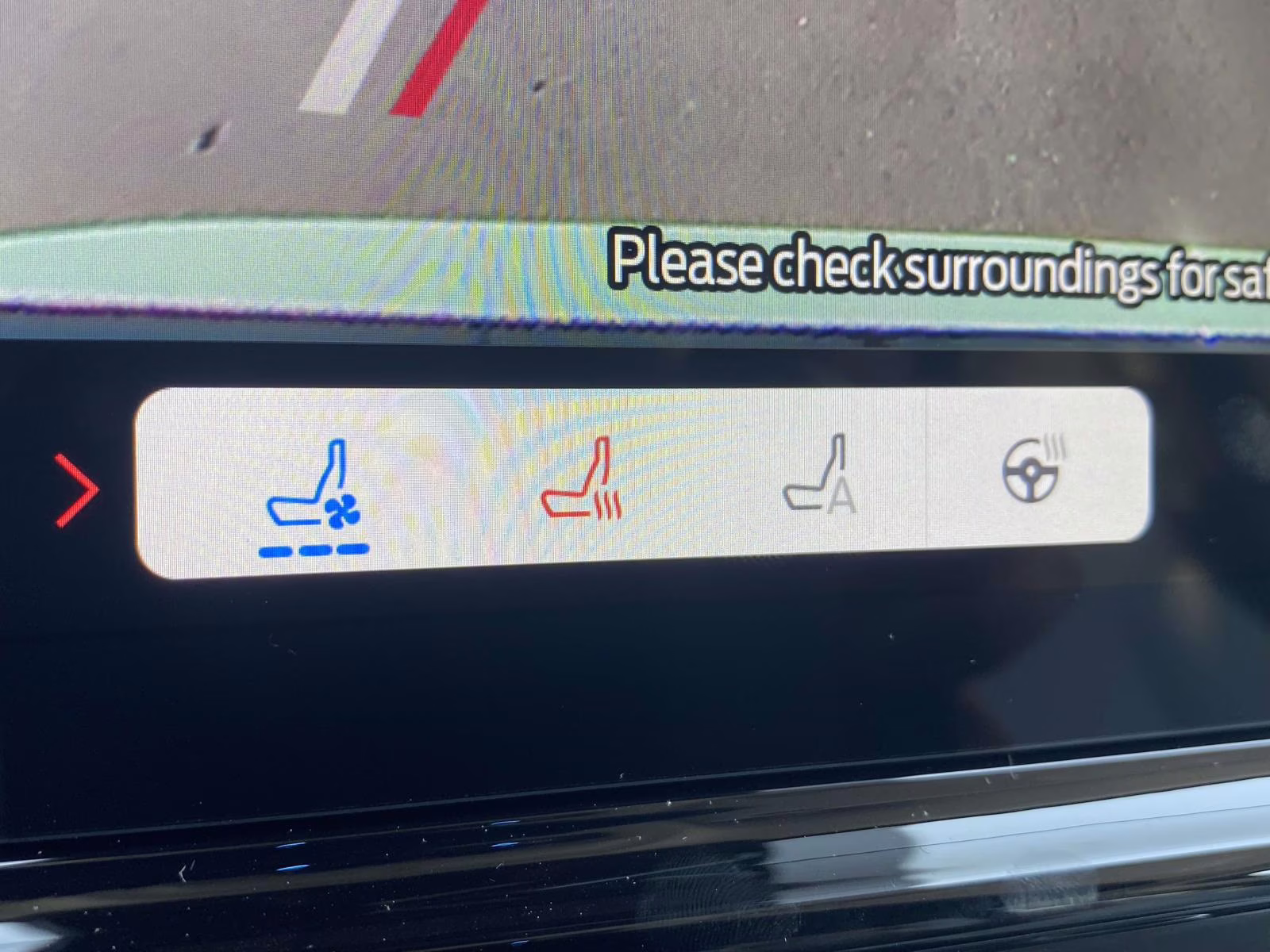 2026 Star White Metallic Tri-Coat Ford Expedition Platinum 4X4 SUV