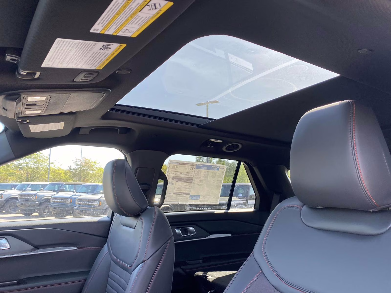 2026 White Metallic Ford Explorer ST-Line 4X4 SUV