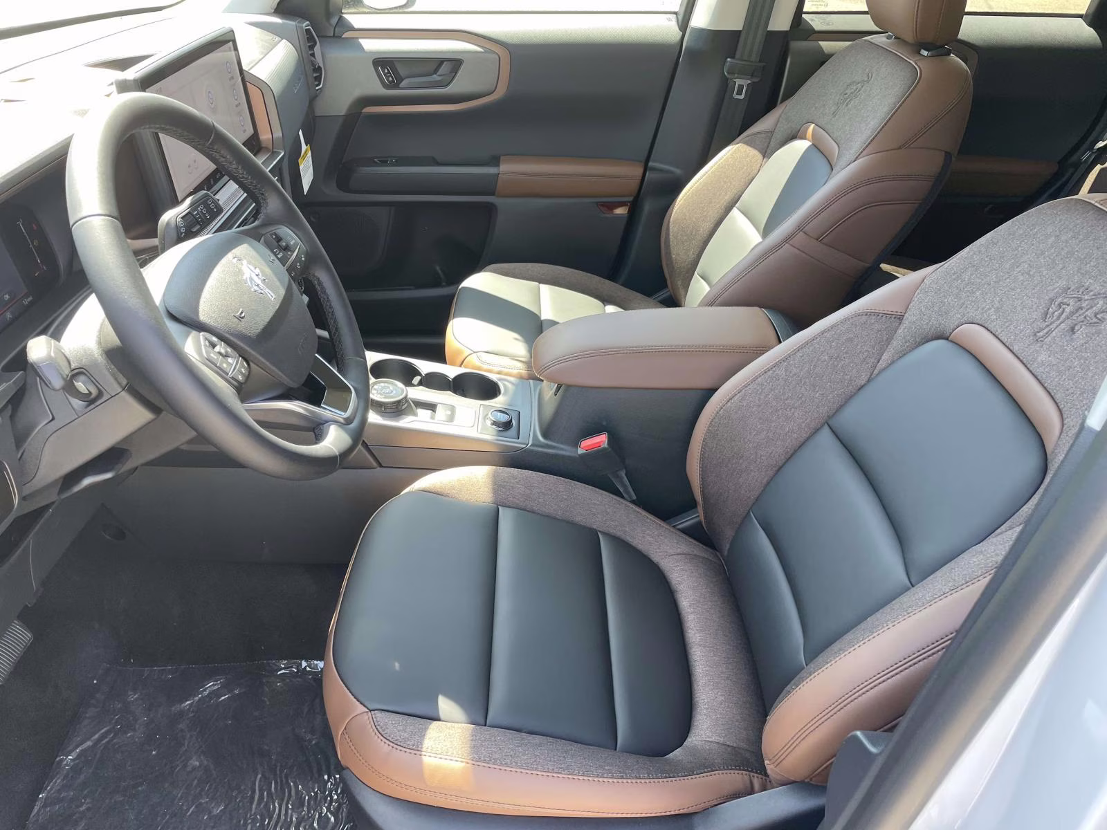 2026 Oxford White Ford Bronco Sport Outer Banks 4X4 SUV