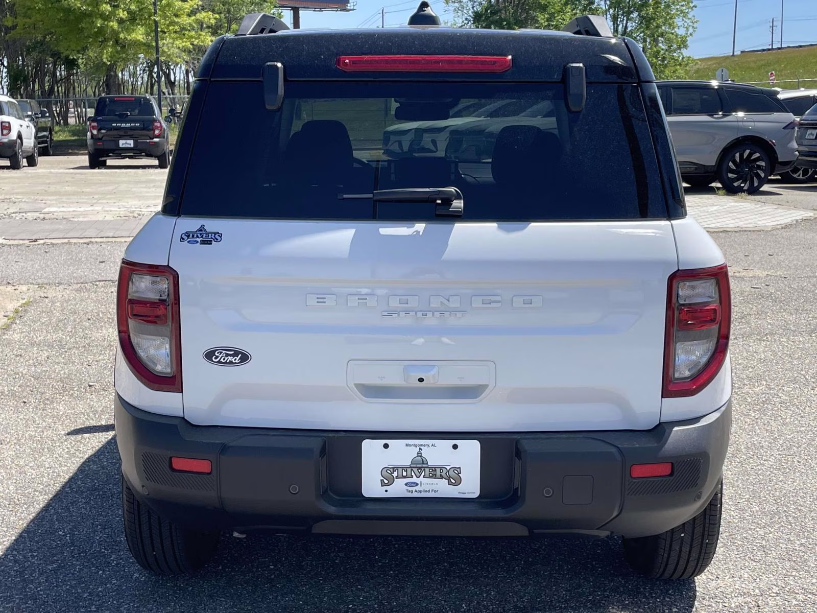 2026 Oxford White Ford Bronco Sport Outer Banks 4X4 SUV