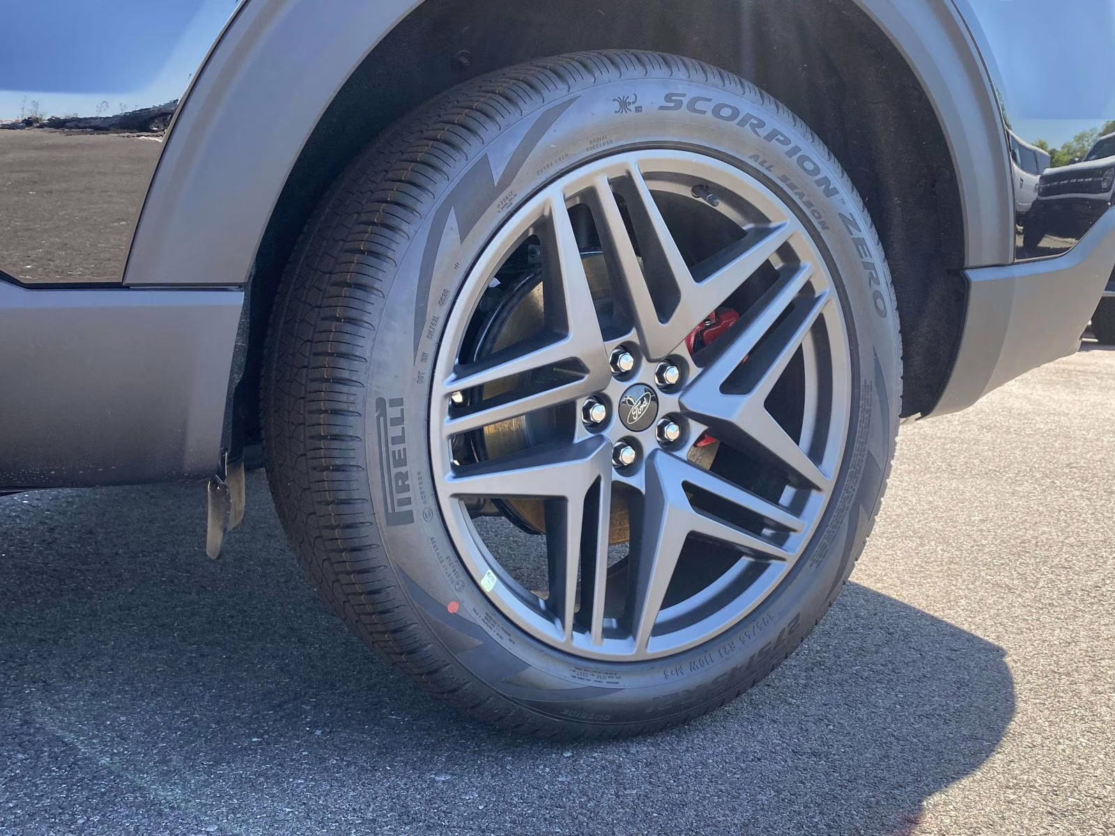 2026 Agate Black Metallic Ford Explorer ST-Line 4X4 SUV