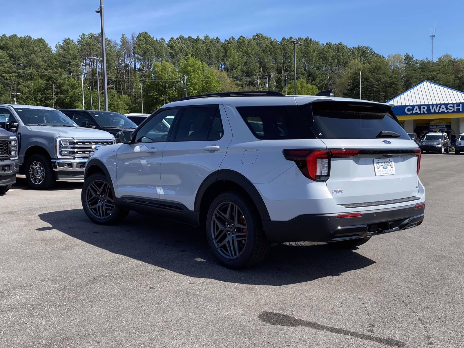 2026 White Metallic Ford Explorer ST-Line 4X4 SUV