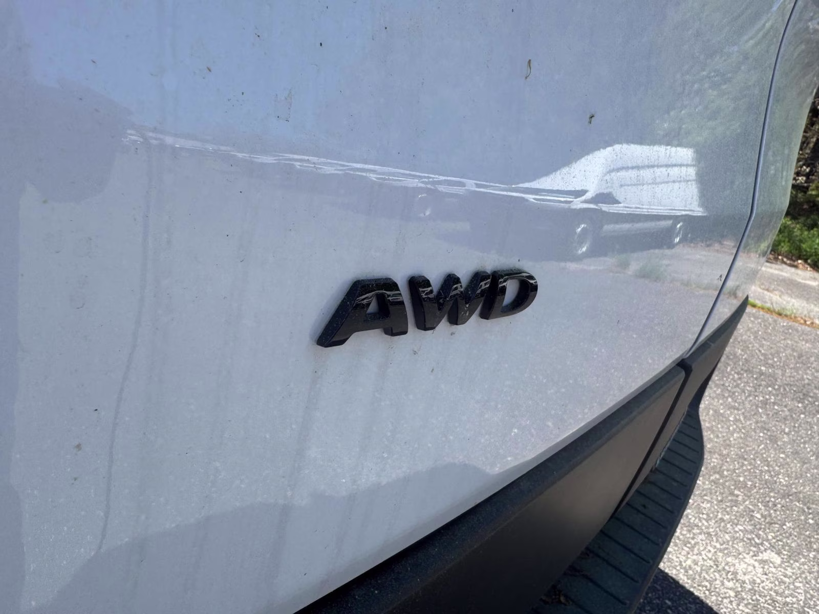2026 Oxford White Ford Transit Passenger Wagon T-350 148 Med Roof XLT AWD AWD Van