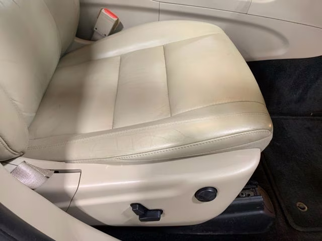 2015 Brilliant Black Crystal Pearlcoat Jeep Grand Cherokee Limited 4X4 SUV