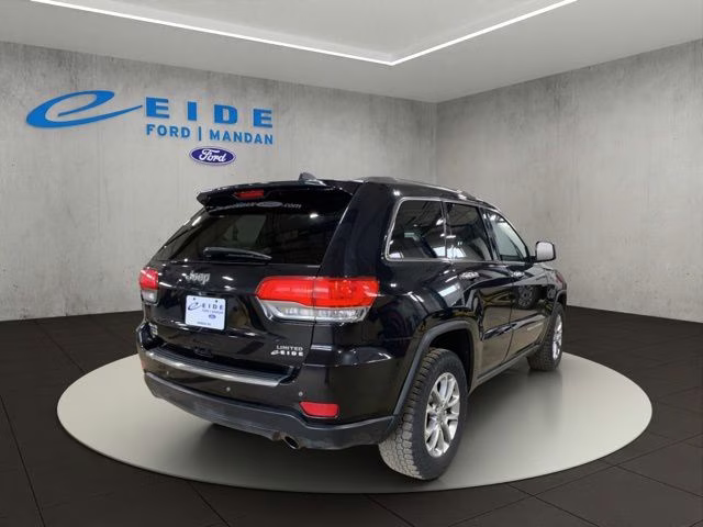 2015 Brilliant Black Crystal Pearlcoat Jeep Grand Cherokee Limited 4X4 SUV