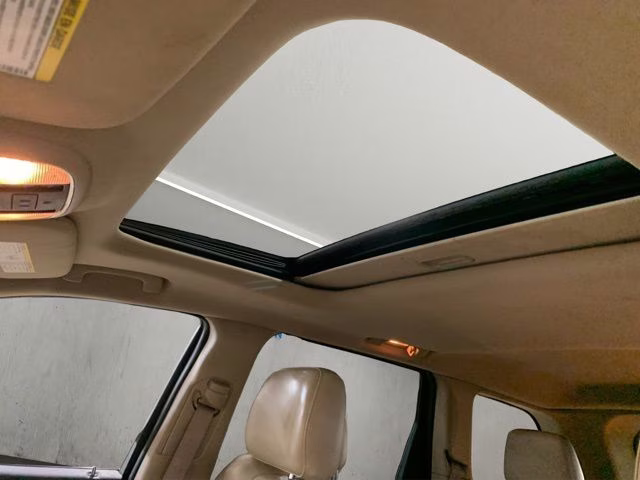 2015 Brilliant Black Crystal Pearlcoat Jeep Grand Cherokee Limited 4X4 SUV