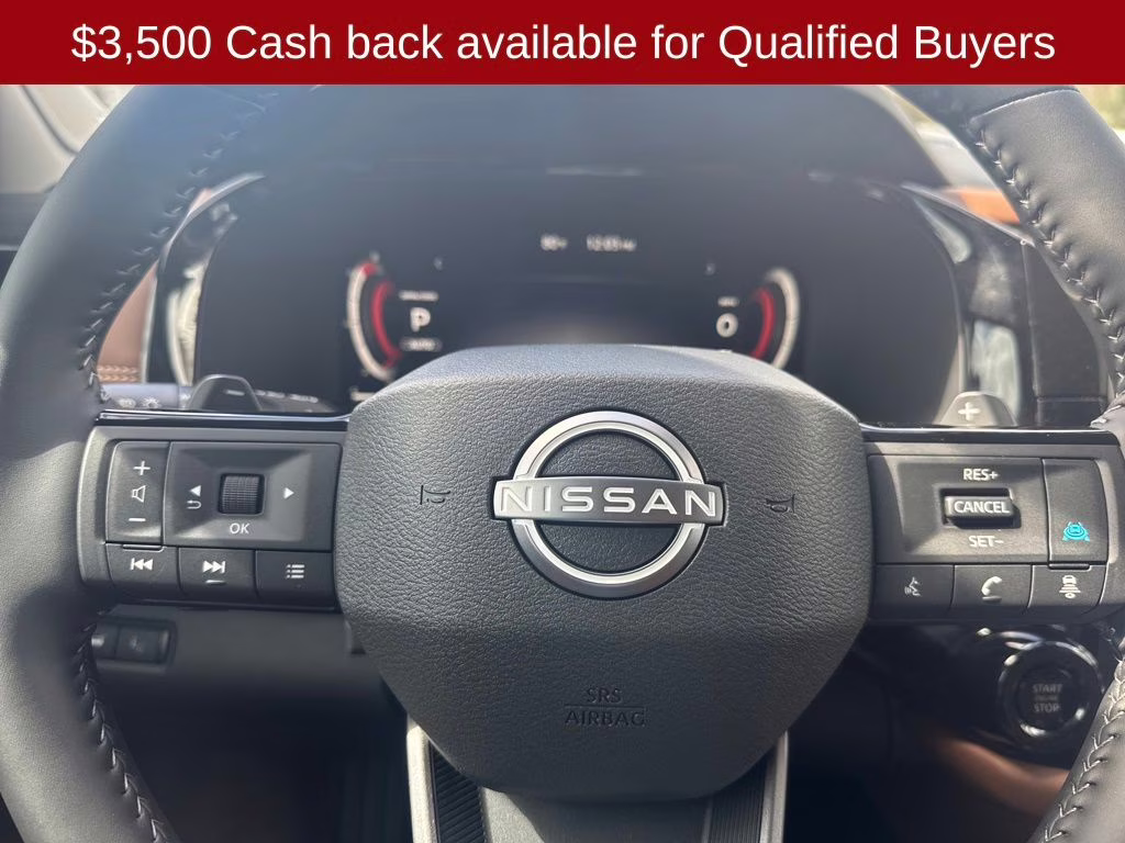 2026 Everest White Pearl Tricoat Nissan Pathfinder Platinum 4X4 SUV