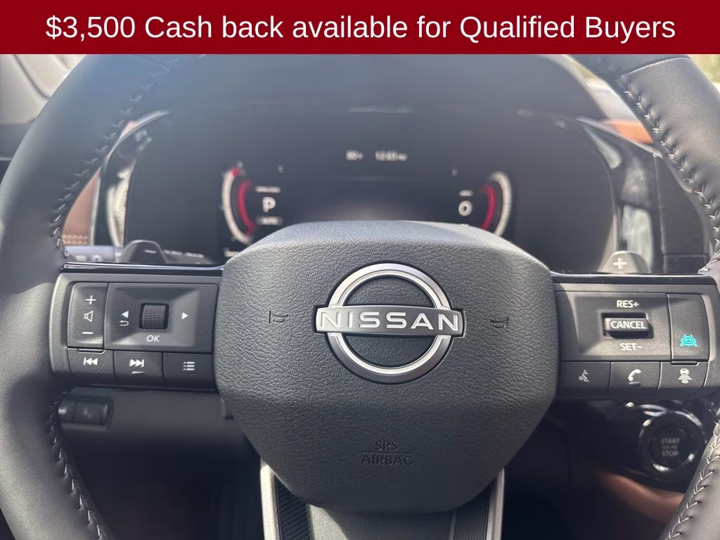 2026 Everest White Pearl Tricoat Nissan Pathfinder Platinum 4X4 SUV