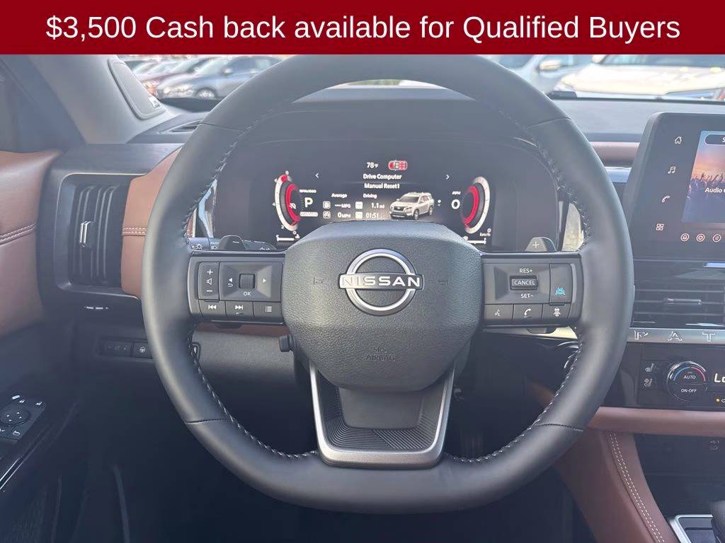 2026 Boulder Gray Pearl Nissan Pathfinder Platinum FWD SUV