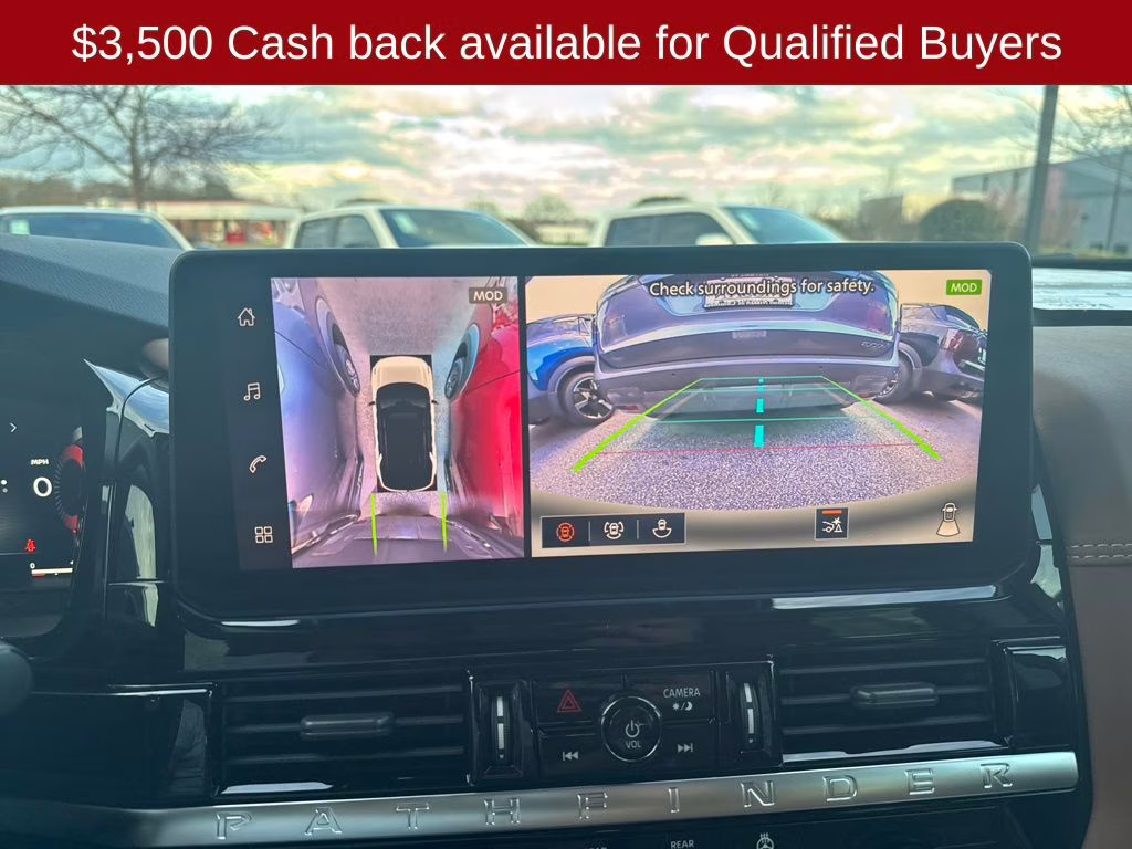 2026 Boulder Gray Pearl Nissan Pathfinder Platinum FWD SUV