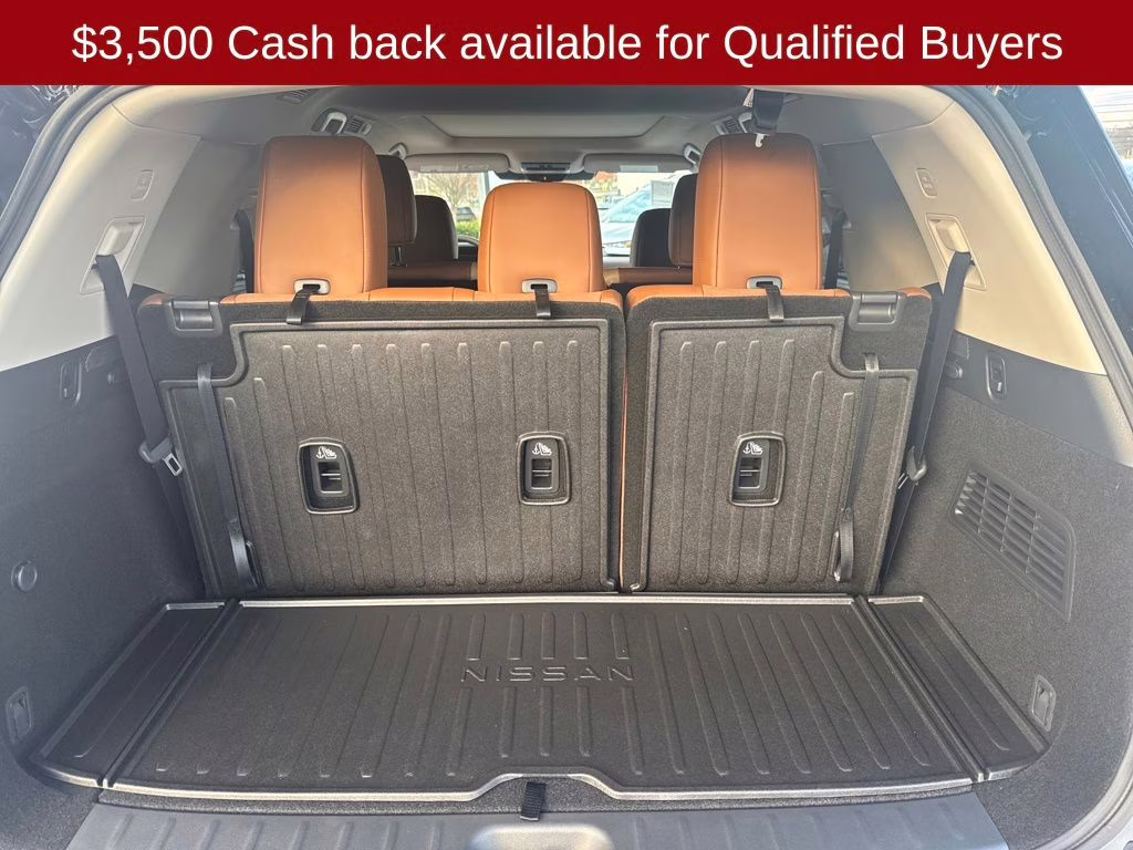 2026 Boulder Gray Pearl Nissan Pathfinder Platinum FWD SUV