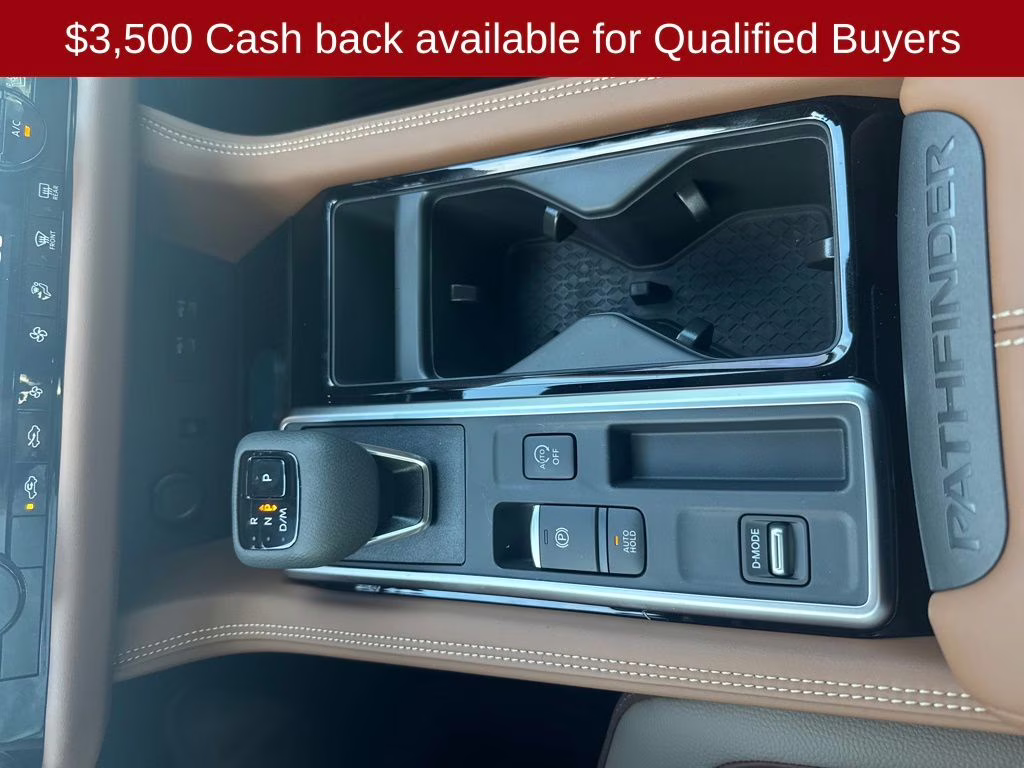 2026 Boulder Gray Pearl Nissan Pathfinder Platinum FWD SUV