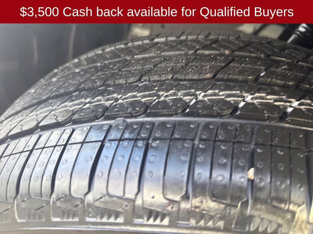 2026 Boulder Gray Pearl Nissan Pathfinder Platinum FWD SUV