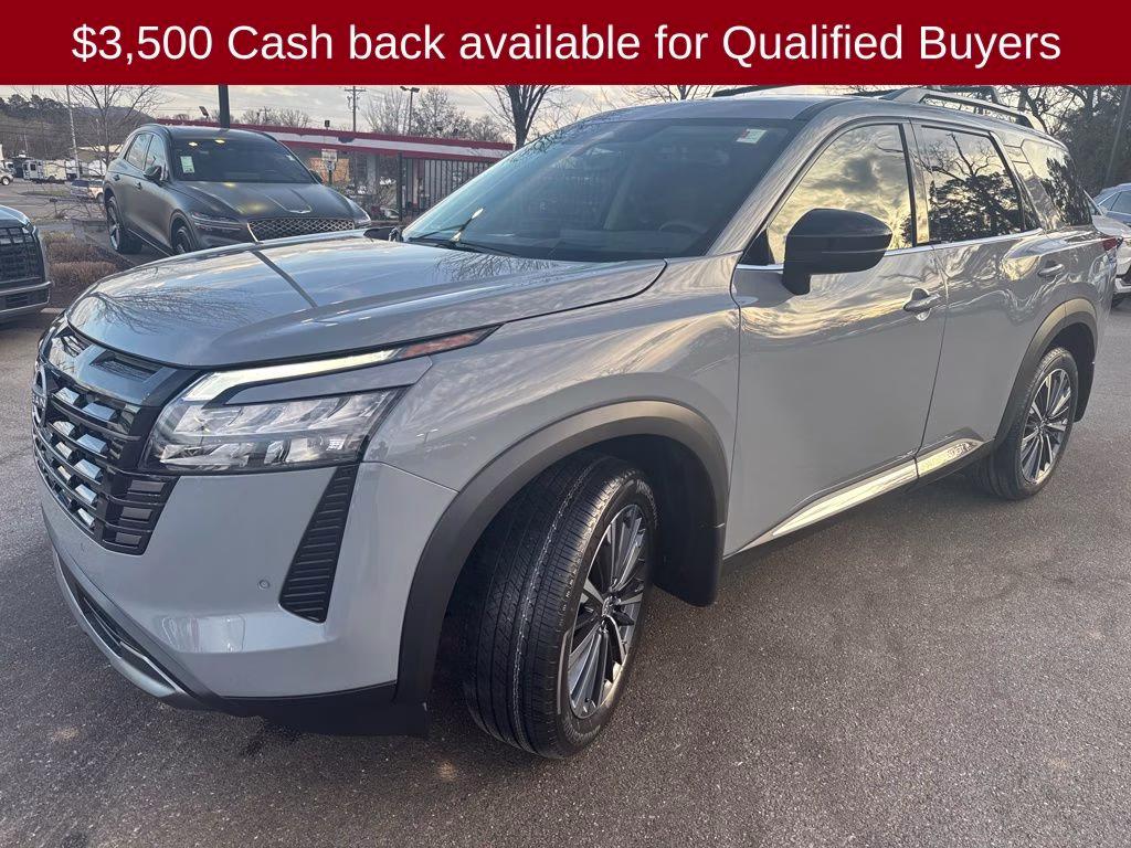 2026 Boulder Gray Pearl Nissan Pathfinder Platinum FWD SUV