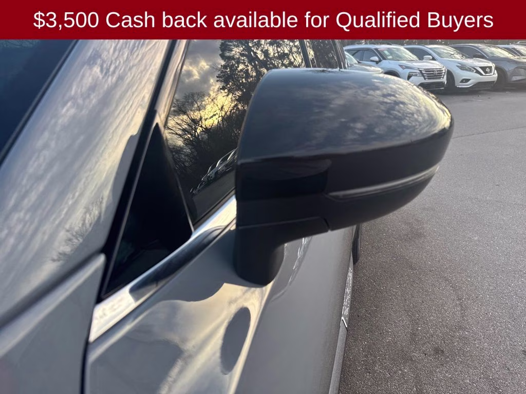 2026 Boulder Gray Pearl Nissan Pathfinder Platinum FWD SUV