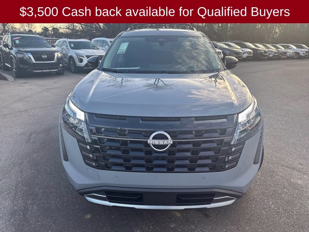 2026 Boulder Gray Pearl Nissan Pathfinder Platinum FWD SUV