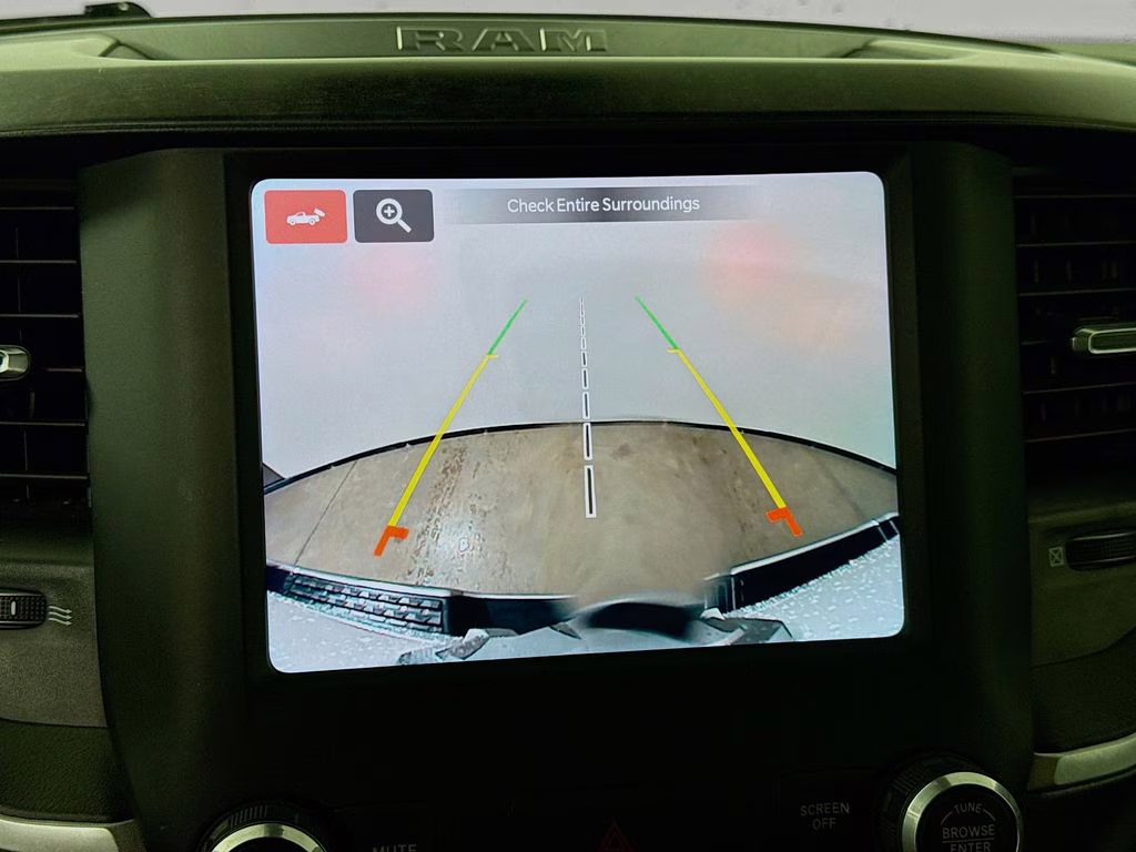 2022 Bright White Clearcoat Ram 1500 Big Horn/Lone Star 4X4 Truck