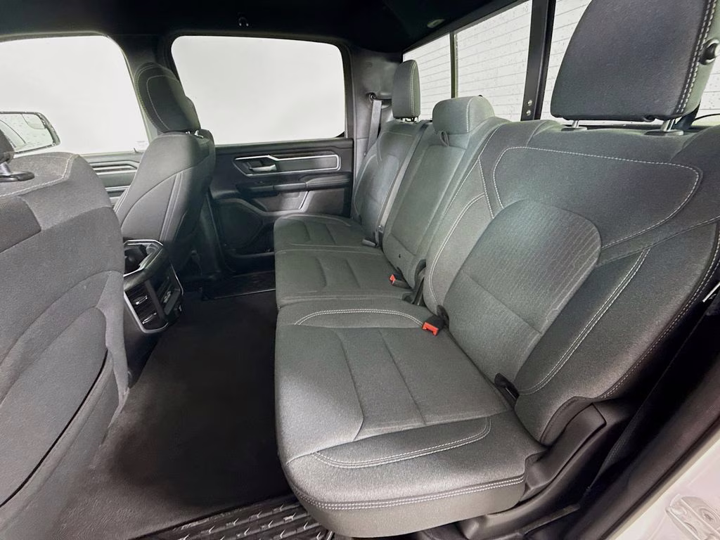 2022 Bright White Clearcoat Ram 1500 Big Horn/Lone Star 4X4 Truck