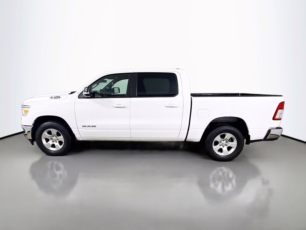 2022 Bright White Clearcoat Ram 1500 Big Horn/Lone Star 4X4 Truck