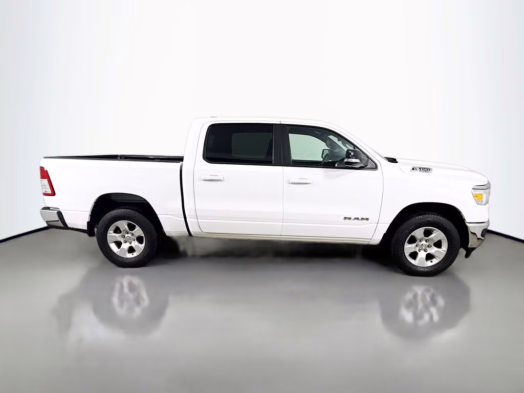 2022 Bright White Clearcoat Ram 1500 Big Horn/Lone Star 4X4 Truck