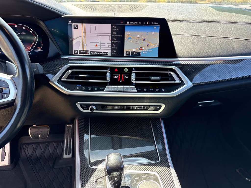 2022 Mineral White Metallic BMW X5 M50i AWD SUV