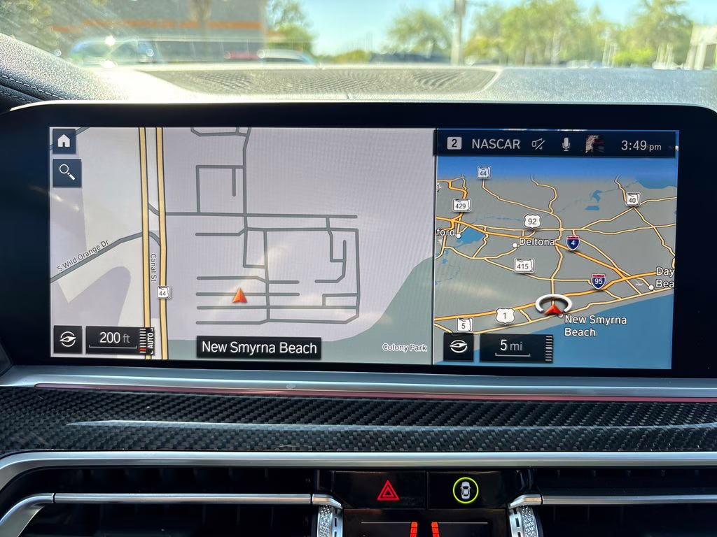 2022 Mineral White Metallic BMW X5 M50i AWD SUV