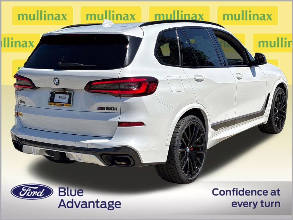 2022 Mineral White Metallic BMW X5 M50i AWD SUV