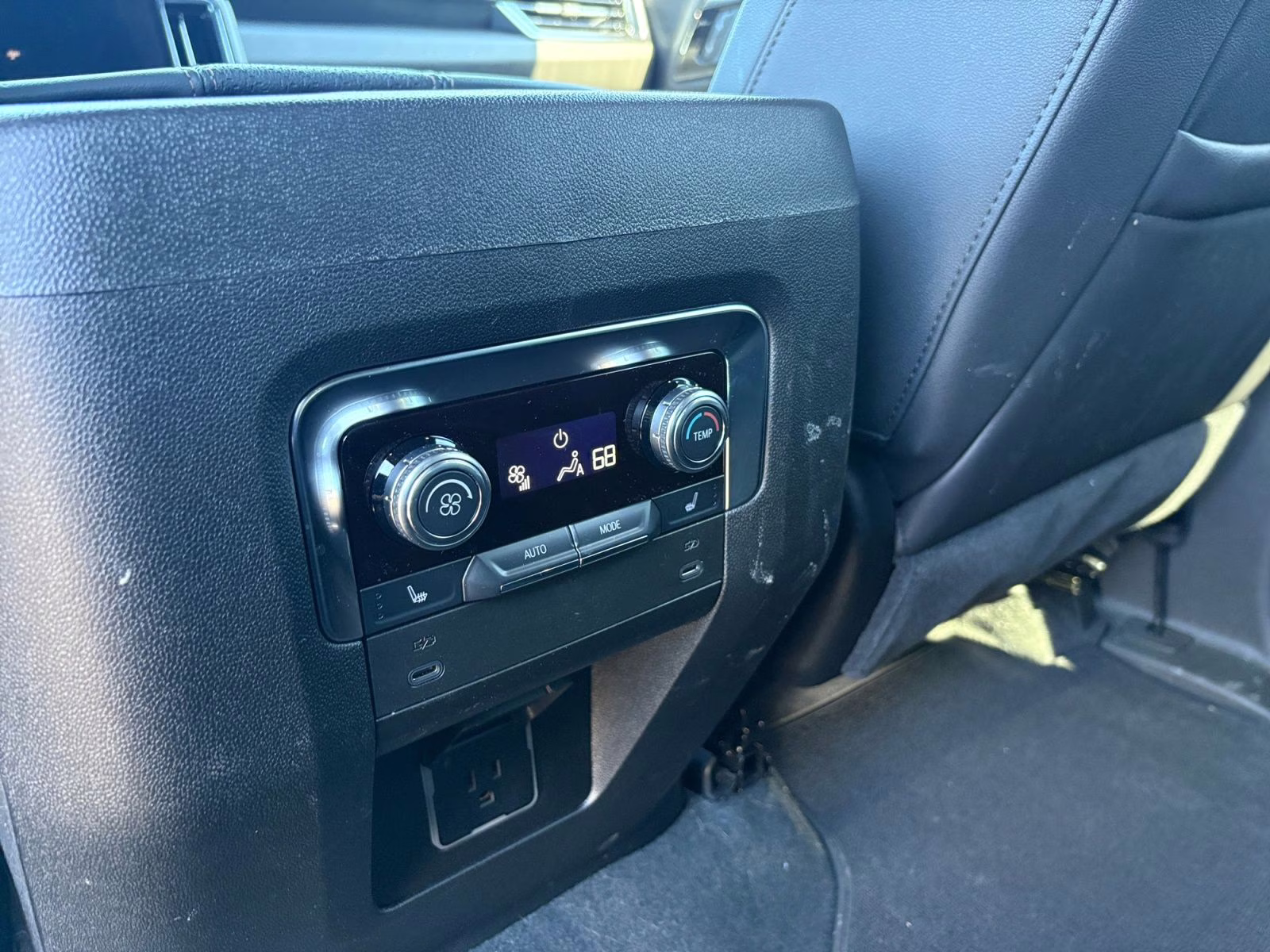 2025 Black GMC Yukon XL AT4 4X4 SUV