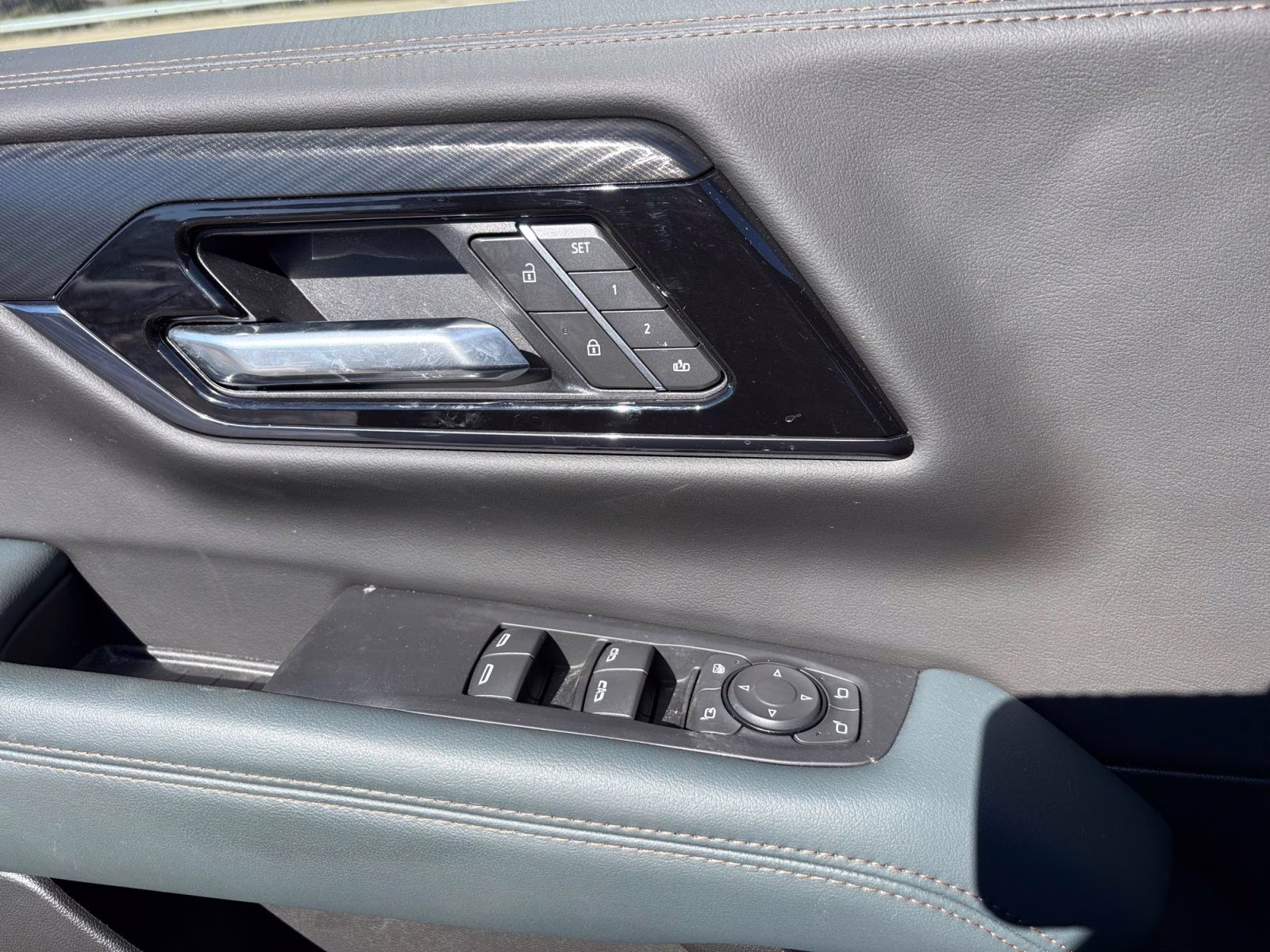 2025 Black GMC Yukon XL AT4 4X4 SUV