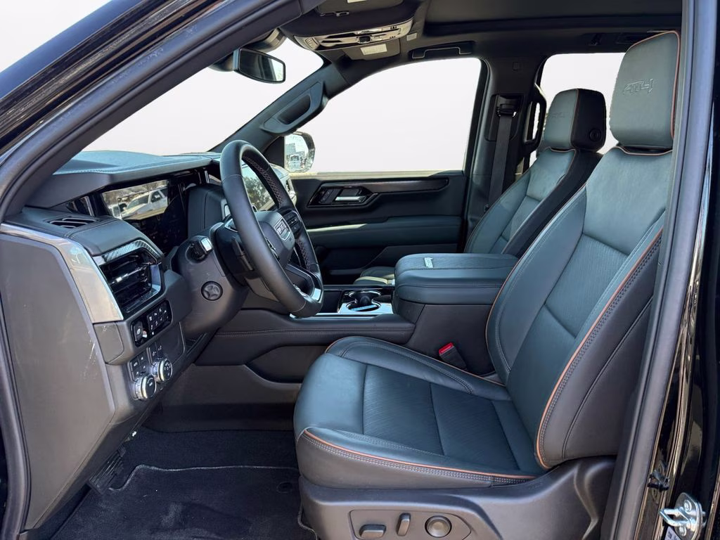 2025 Onyx Black GMC Yukon XL AT4 w/Dual Pano Roof 4X4 SUV