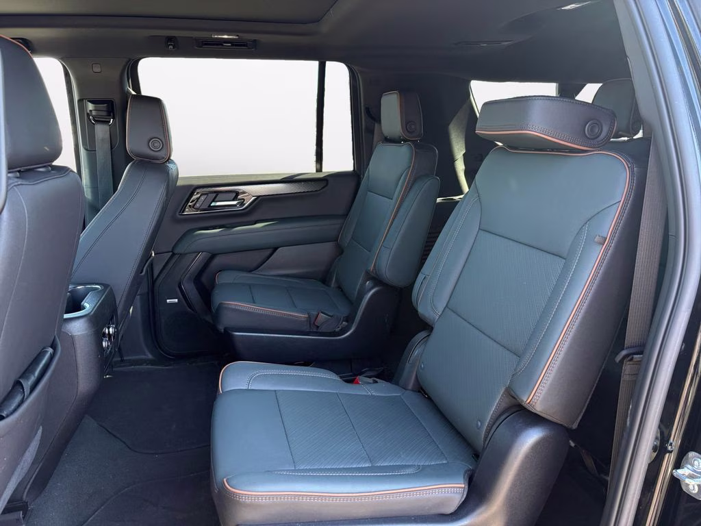 2025 Onyx Black GMC Yukon XL AT4 w/Dual Pano Roof 4X4 SUV