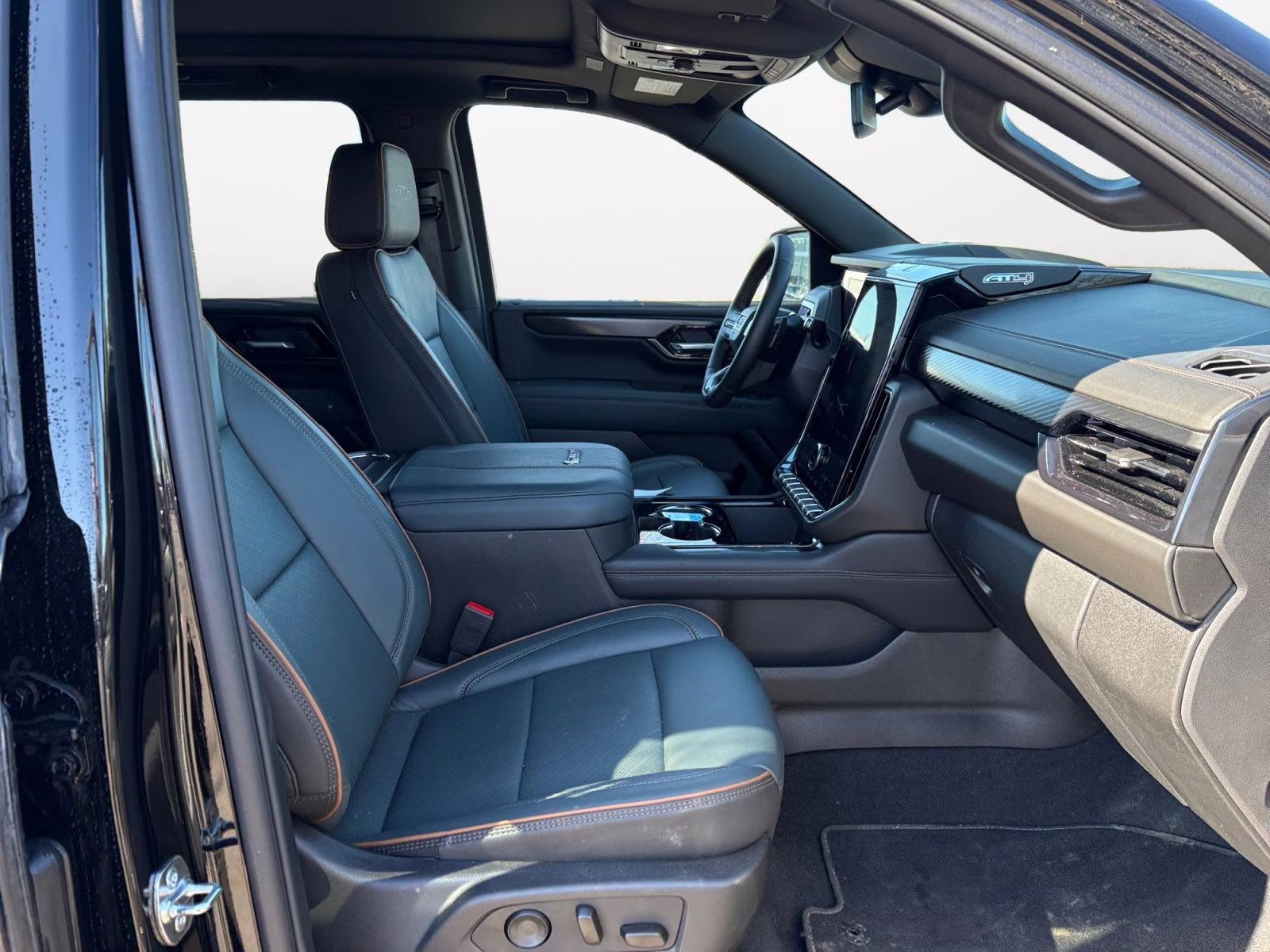 2025 Black GMC Yukon XL AT4 4X4 SUV