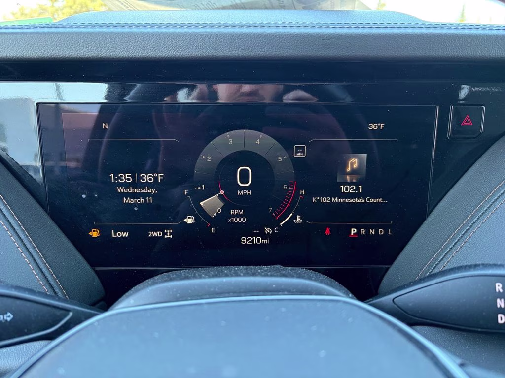2025 Onyx Black GMC Yukon XL AT4 w/Dual Pano Roof 4X4 SUV