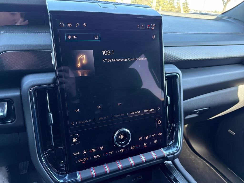 2025 Onyx Black GMC Yukon XL AT4 w/Dual Pano Roof 4X4 SUV