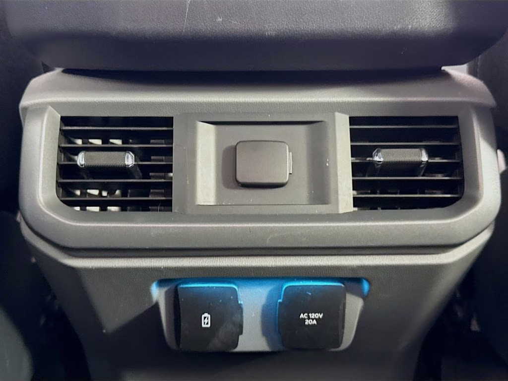 2025 Black Metallic Ford F-150 XLT 4X4 Truck