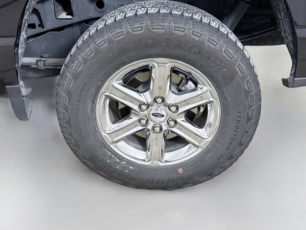 2025 Black Metallic Ford F-150 XLT 4X4 Truck