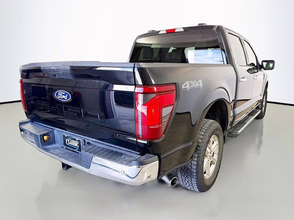 2025 Black Metallic Ford F-150 XLT 4X4 Truck