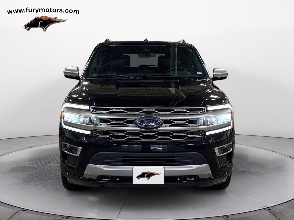 2024 Black Ford Expedition Max Platinum w/ Bluecruise & Heavy Duty Tow Pkg 4X4 SUV