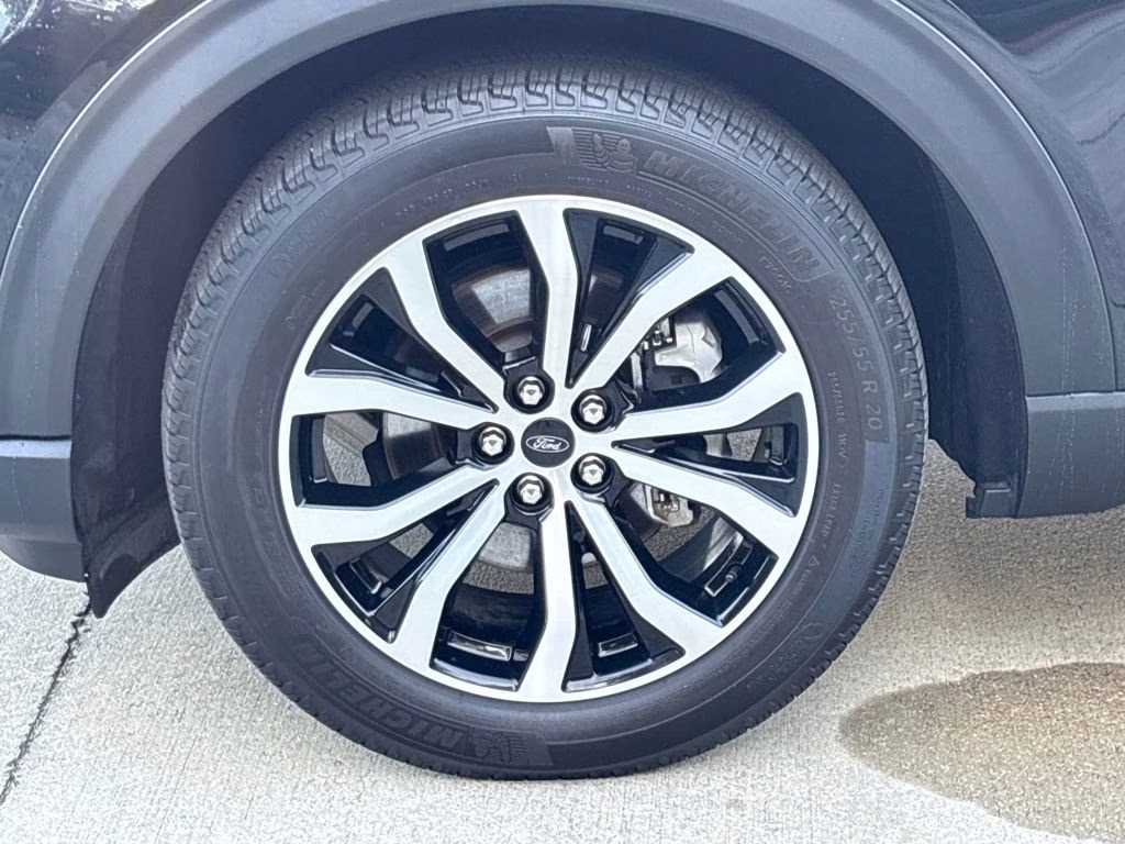 2025 Black Metallic Ford Explorer ST-Line RWD SUV