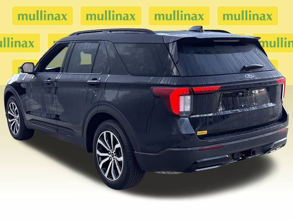 2025 Black Metallic Ford Explorer ST-Line RWD SUV