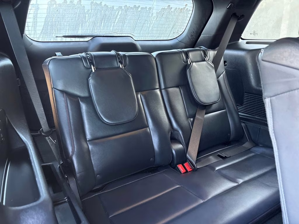 2025 Black Metallic Ford Explorer ST-Line RWD SUV