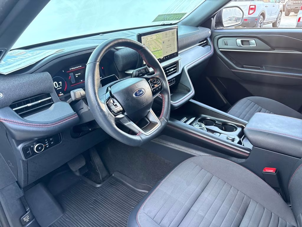 2025 Black Metallic Ford Explorer ST-Line RWD SUV