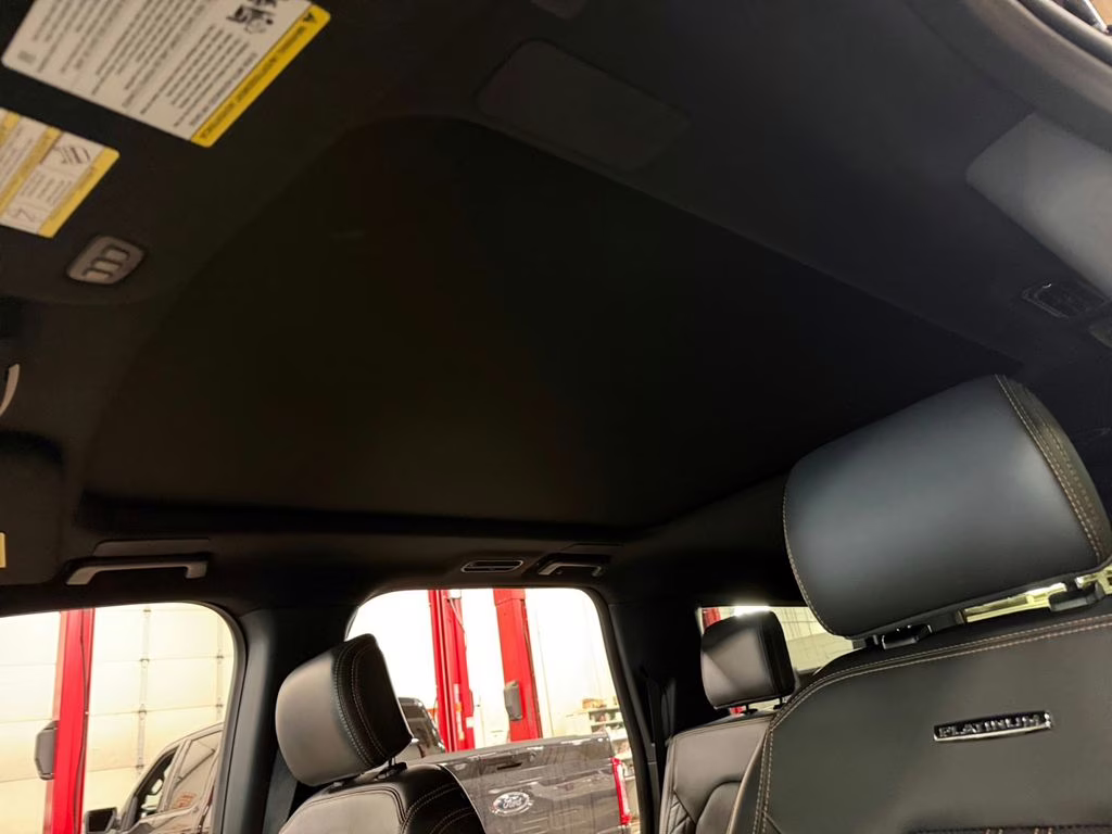 2024 Black Ford Expedition Max Platinum w/ Bluecruise & Heavy Duty Tow Pkg 4X4 SUV