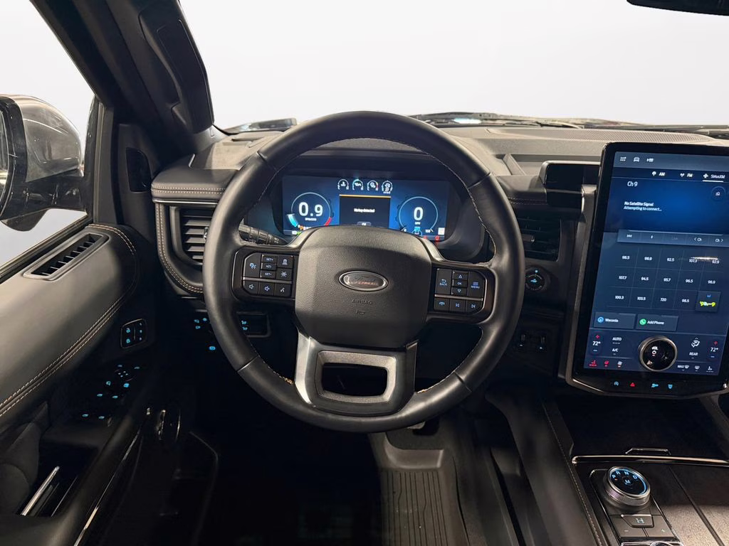 2024 Black Ford Expedition Max Platinum w/ Bluecruise & Heavy Duty Tow Pkg 4X4 SUV