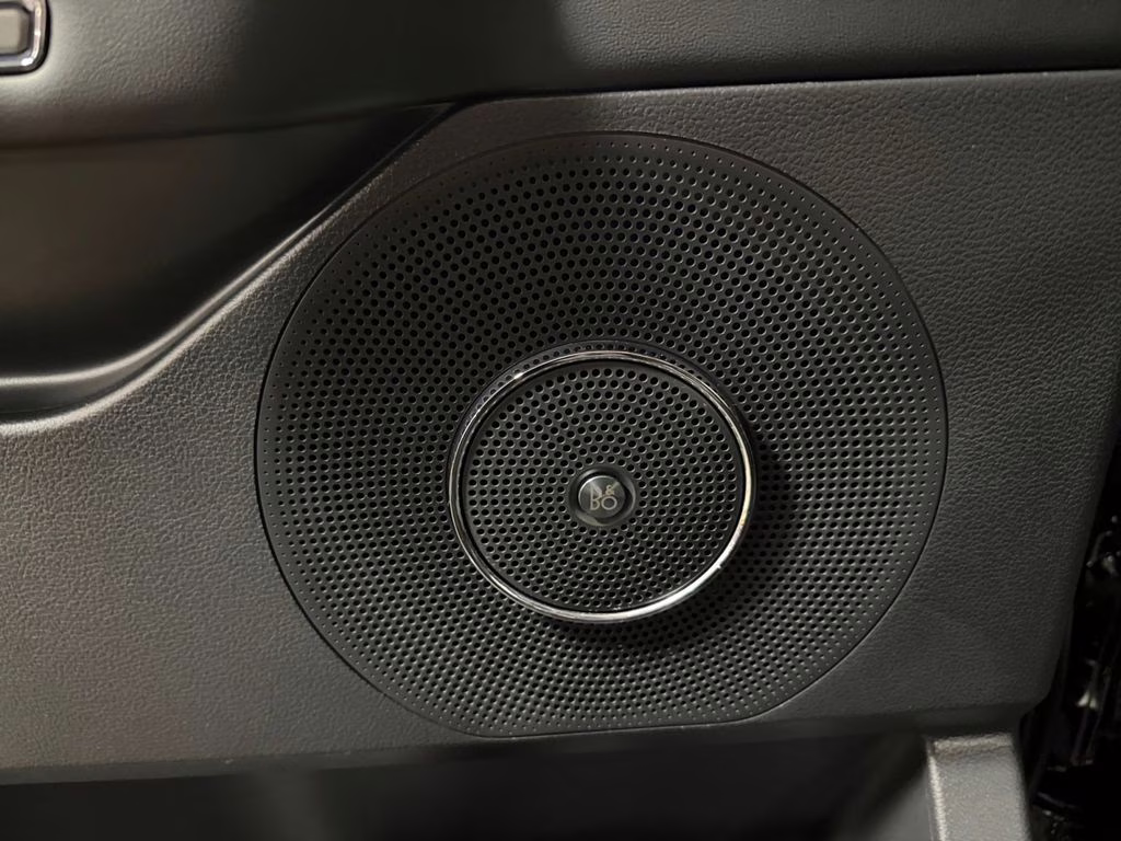 2024 Black Ford Expedition Max Platinum w/ Bluecruise & Heavy Duty Tow Pkg 4X4 SUV